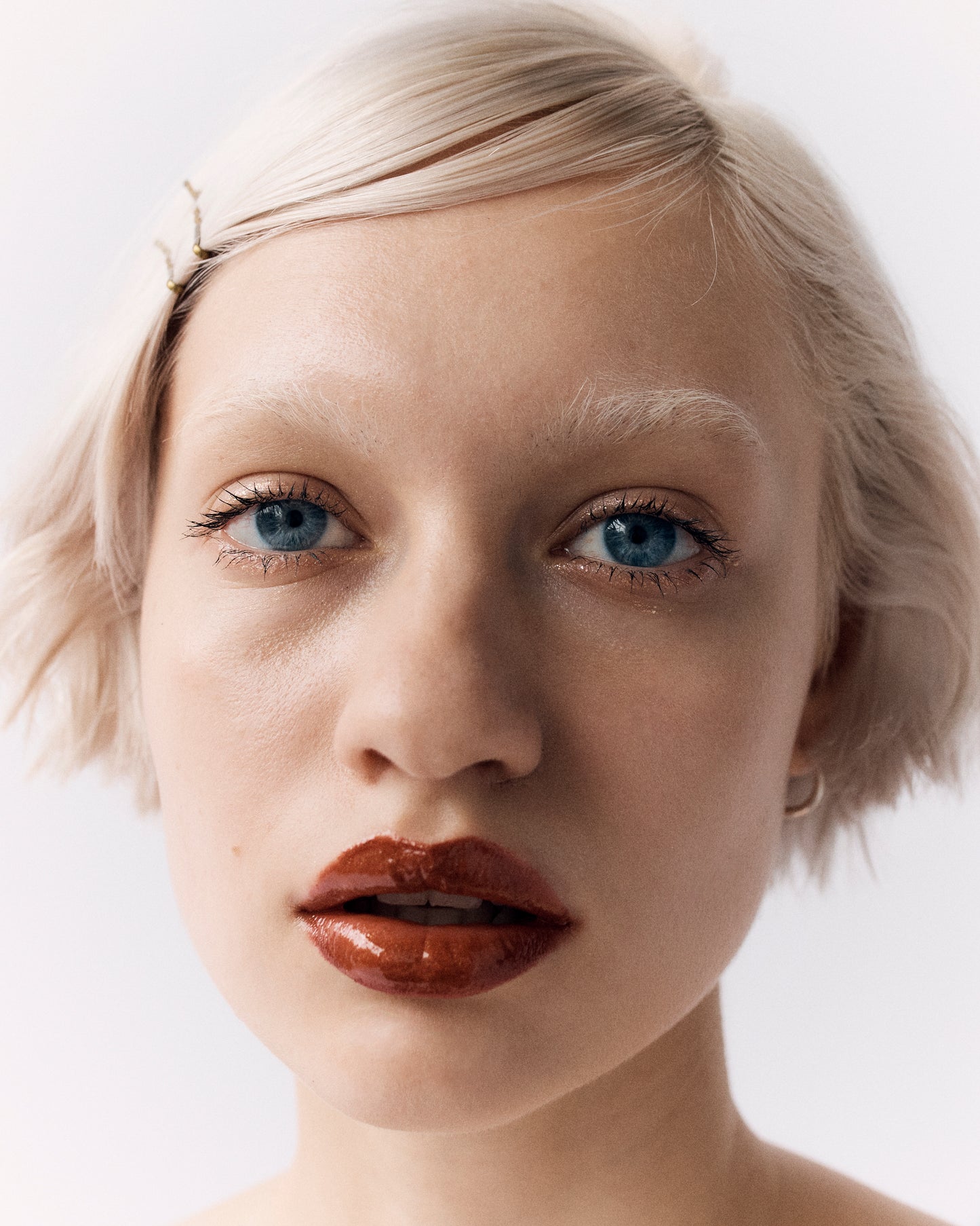 YEAU plumping lip gloss 02 : Brick