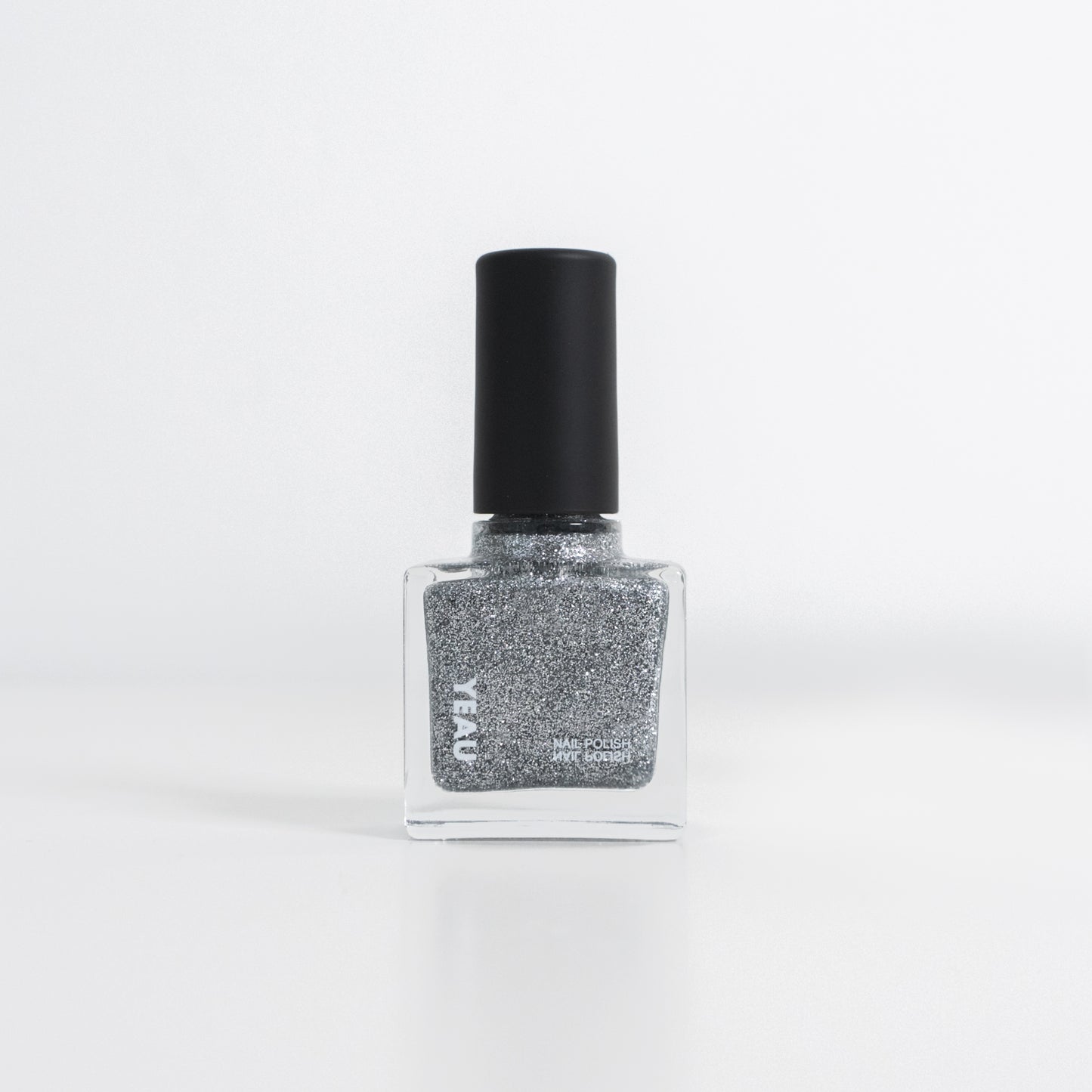 YEAU nail polish 05:Mirror Ball
