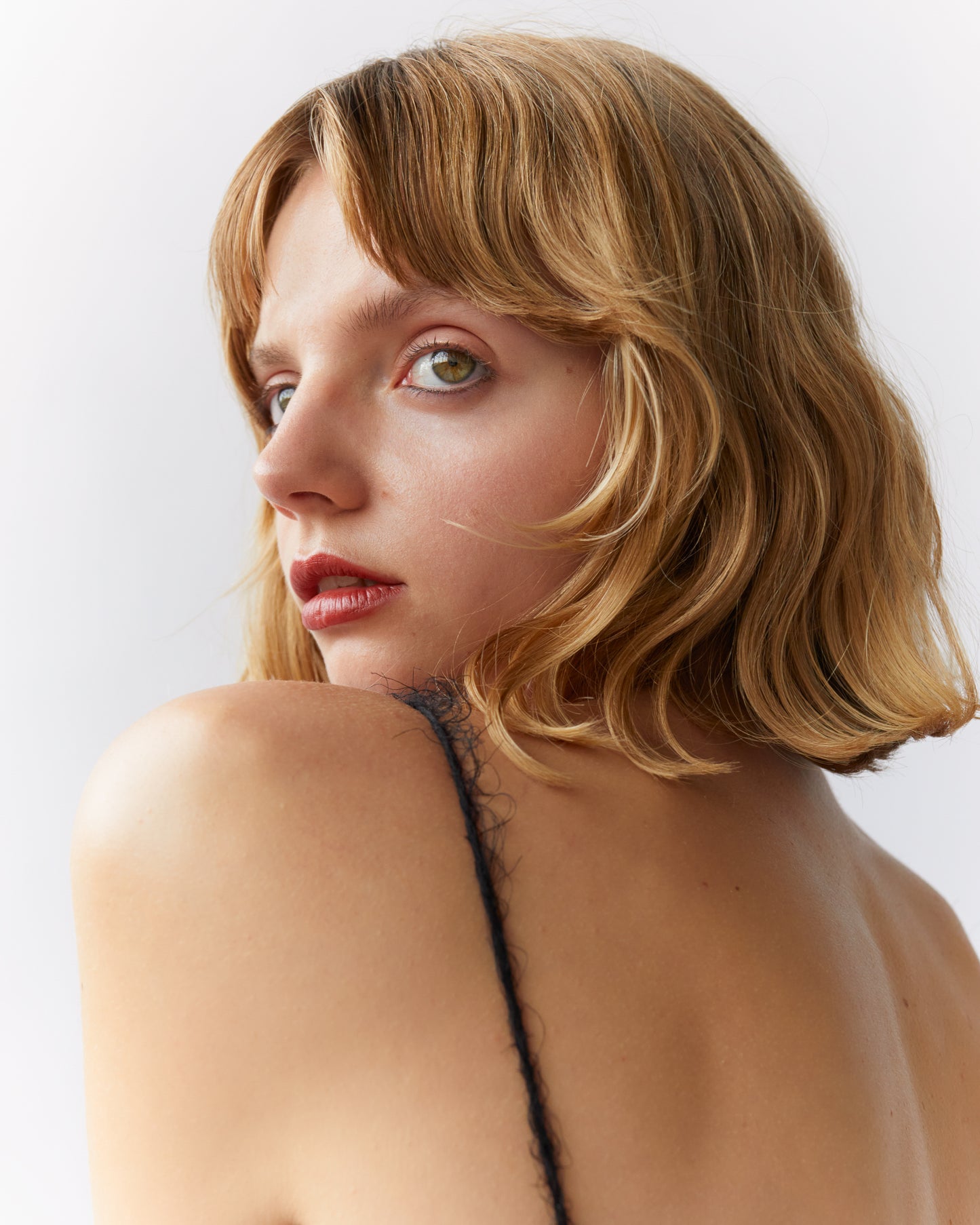 YEAU affection matte lip stick 05 : fig red