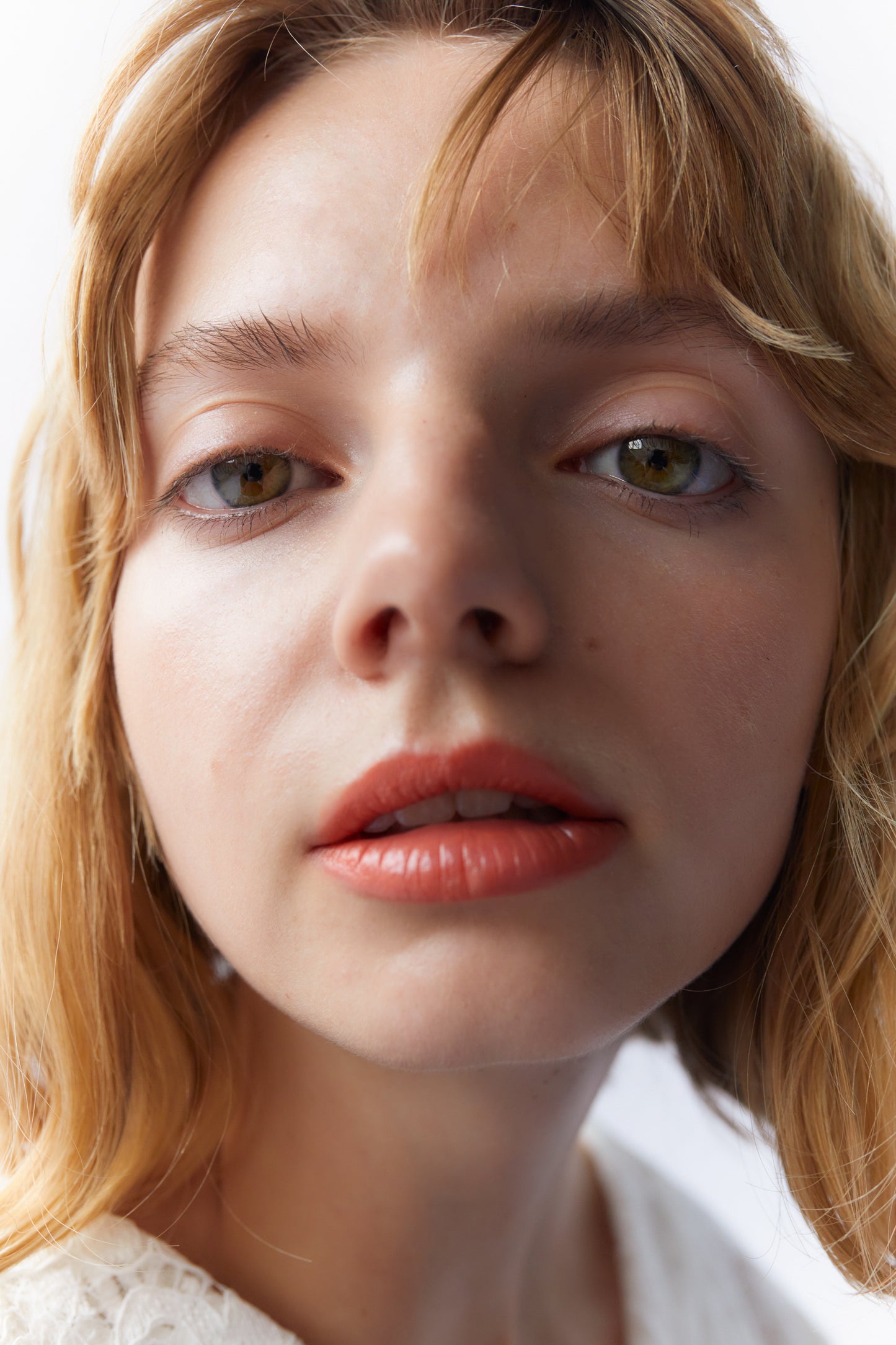 YEAU affection matte lip stick 06 : cream orange