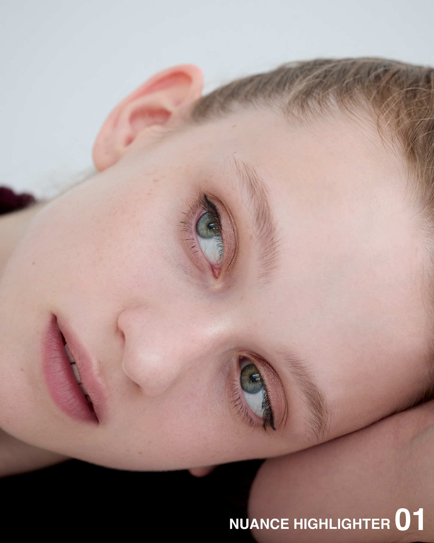 YEAU NUANCE HIGHLIGHTER