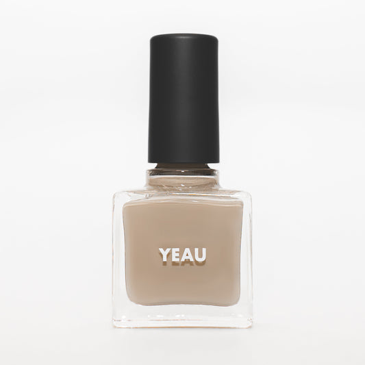 YEAU nail polish 09 : Nuts Beige