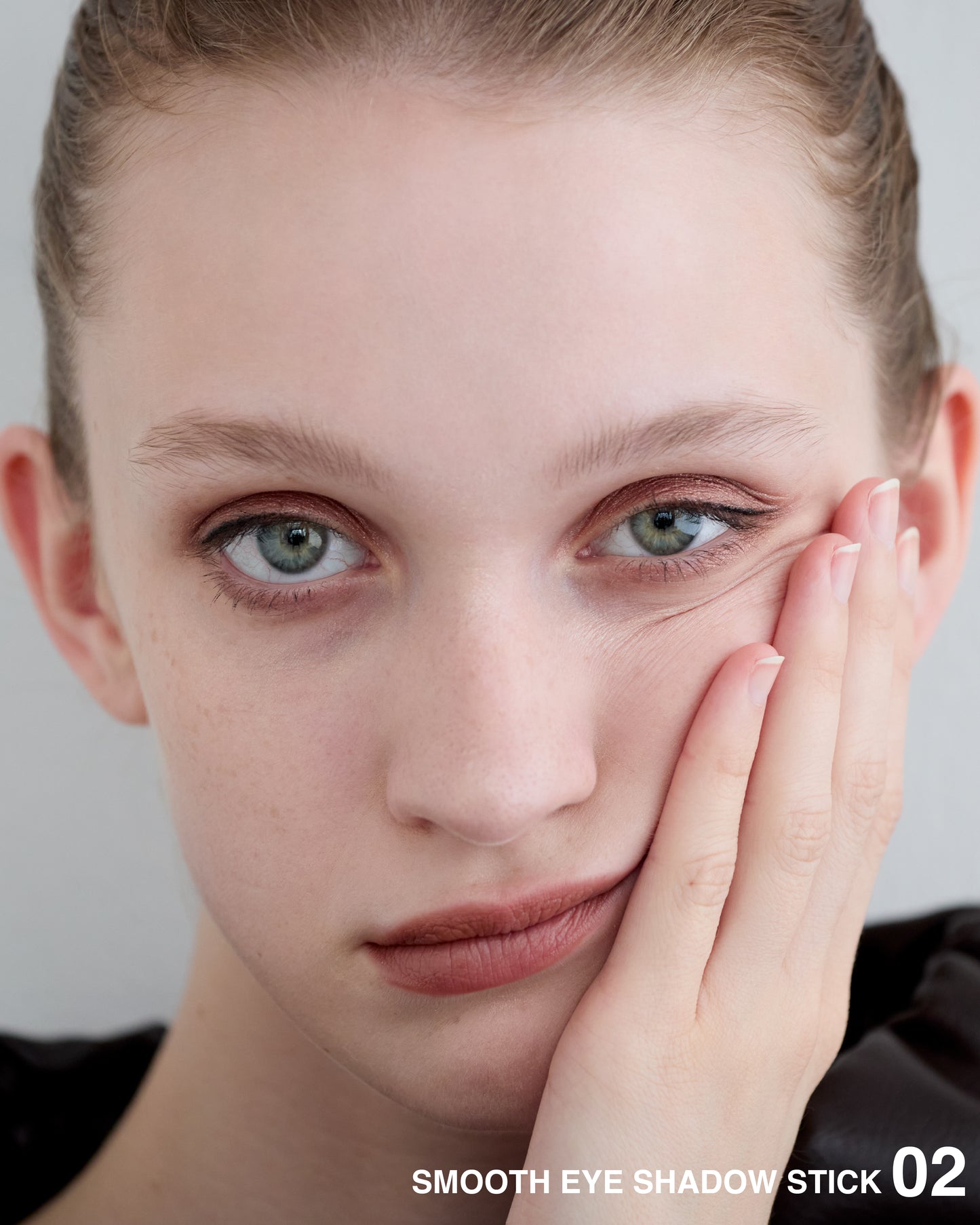 YEAU SMOOTH EYE SHADOW STICK