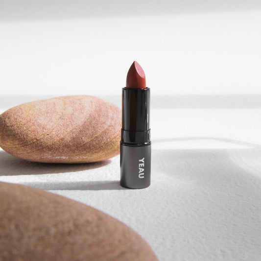 YEAU affection matte lip stick 01 : burned brown
