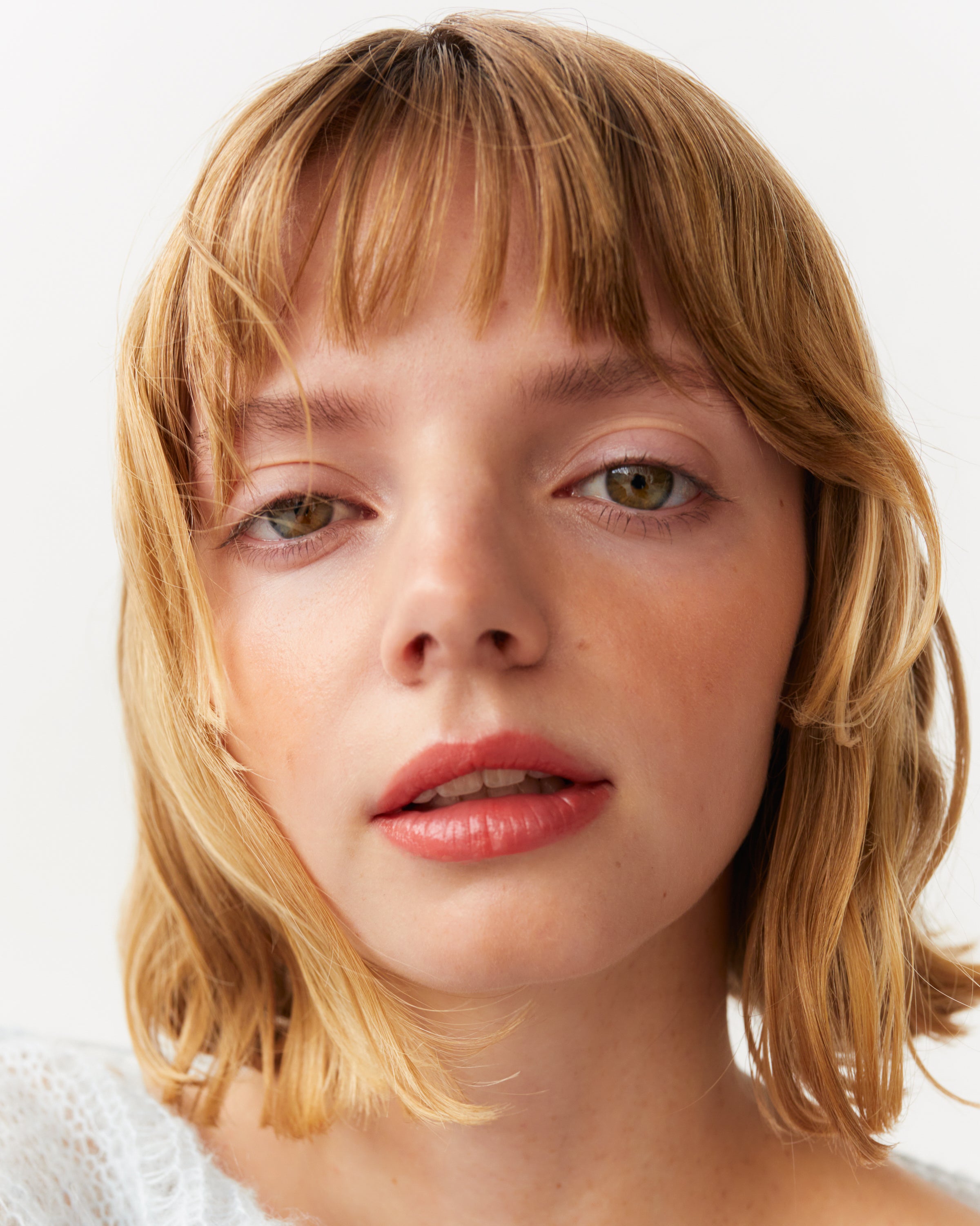 ヨウ YEAU affection matte lip stick 03